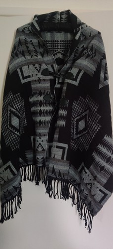 Black aztec tassel - black,