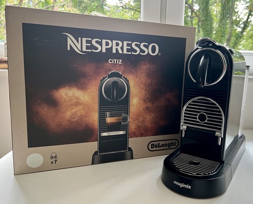 Black nespresso magimix - black,