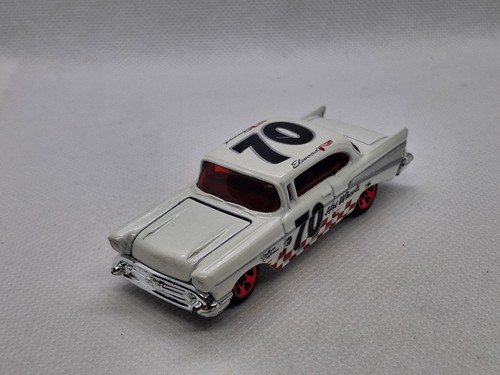 Hot wheels chevy white - wheels, -white