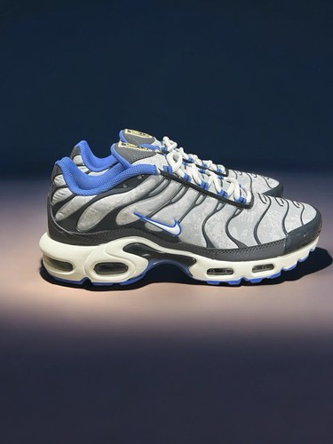 Nike air max plus social - air,