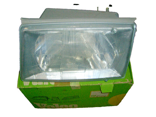 Headlight driver side