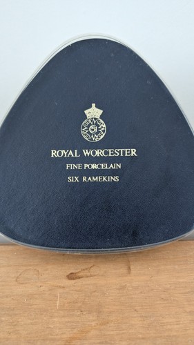 Royal worcester fine english - royal,