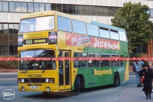 Bus photo first - first, badgerline