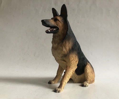 Alsatian german shepherd dog - german,