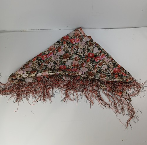 Vtg chinese silk triangle - vtg,