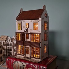 Miniature kit model "The Old Bookshop" Kit, Dollhouse, DIY Kit 1;48th scale