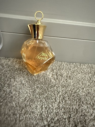 Van cleef and - cleef, miss