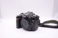 Nikon D90 12.3MP Digital SLR