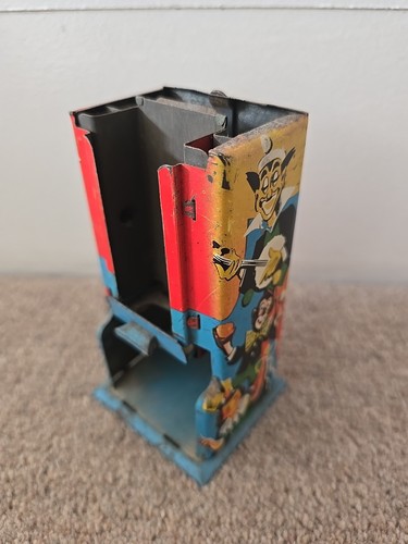 1970 tin plate slot machine - 1970's,