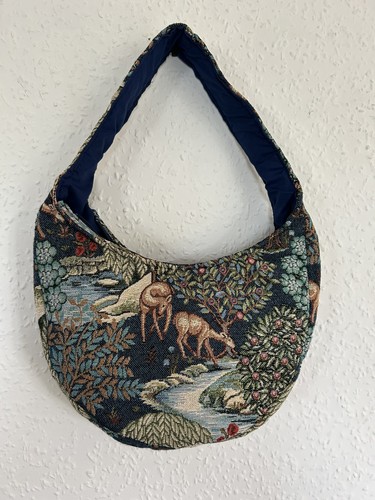 William morris blue tapestry - blue,