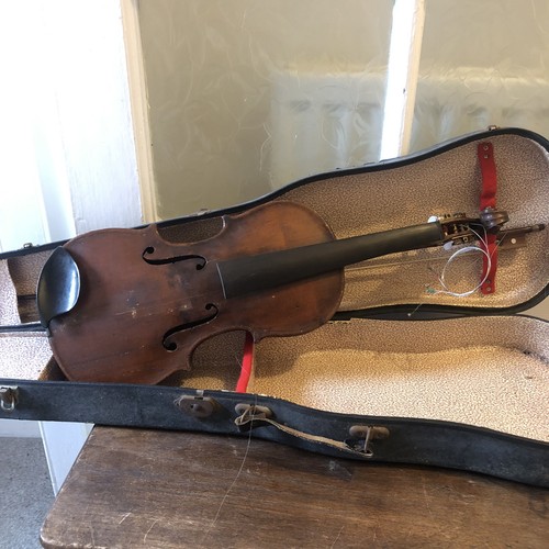 Antique violin one piece - -,