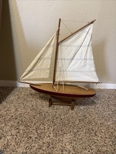 VINTAGE MODEL POND BOAT SLOOP