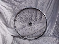 700c front road bike wheel VGC