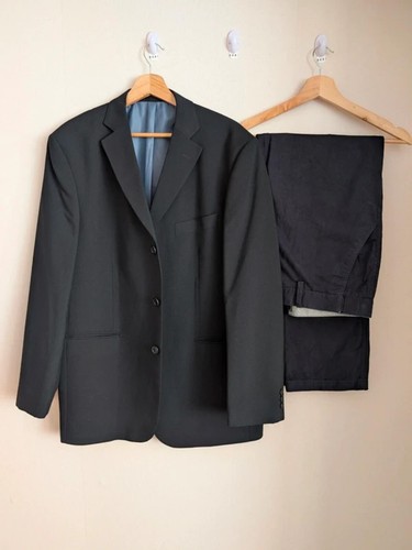 Men navy suit 42 free - m&s,