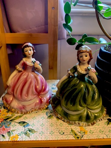 Vtg green and pink ballroom - pink,