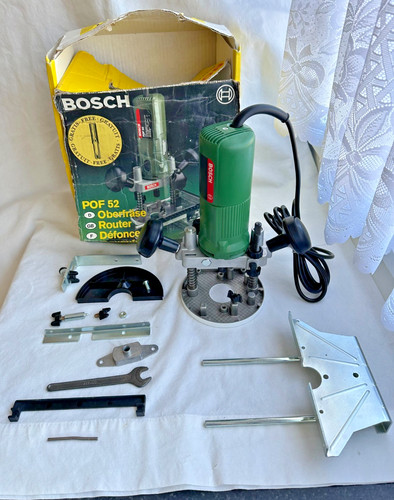 Bosch pof 500w 240v - 240v, plunge