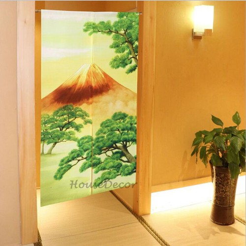 East doorway curtain room - east,