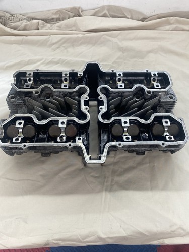Cylinder head yamaha 1100 - head,