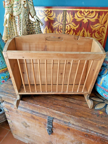 Huge vintage wooden magazine - vintage,