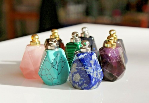 Mini crystal urn small - crystal, •