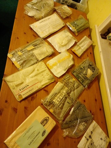 Job lot collection plastic - collection,