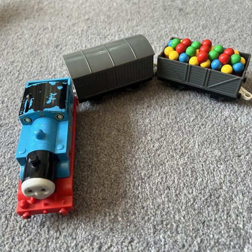 Thomas the tank engine - thomas,