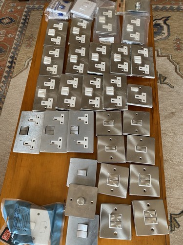 Mixed lot brand new - 30+,