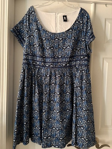 Torrid size doctor who - torrid,
