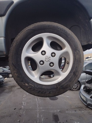 Tire peugeot partner - tire,