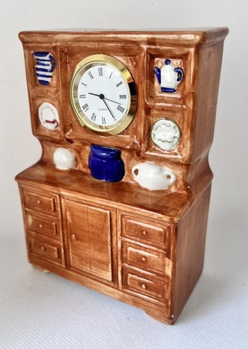 Dolls house kitchen furniture - kitchen,