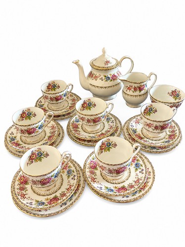 Vintage 1950s royal grafton - vintage,