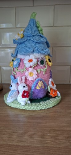 Already hand knitted blue - hand,
