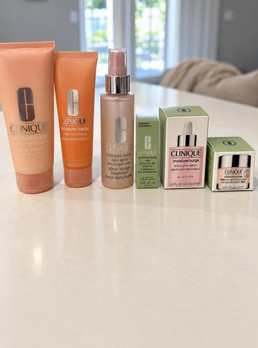 Clinique moisture surge bundle - clinique,