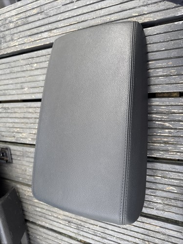 Audi 2012 center console - a6,