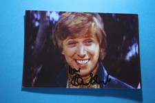 Tommy Steele (Singing the Blues) Signed Photo Paper