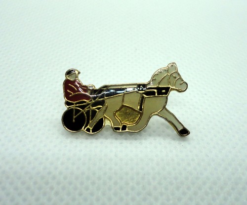 Pre owned horse - pre-owned, harness