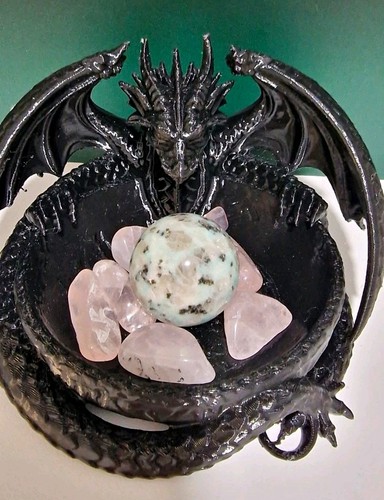 Stunning dragon protecting - dragon, a