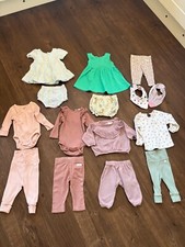 BUNDLE OF GIRLS GIRLS CLOTHES 0-6 MONTHS