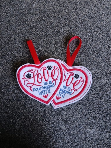 Motivational hanger love is - hanger,