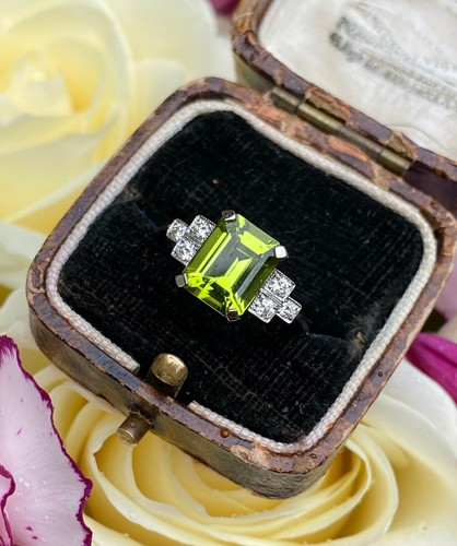 Art deco peridot and diamond - art,