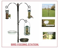 Metal Bird Feeding Station