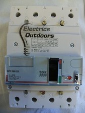 LEGRAND 40 AMP 36kA FOUR POLE