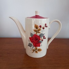 Vintage Sadler Retro Coffee Pot Red Roses Rare Find