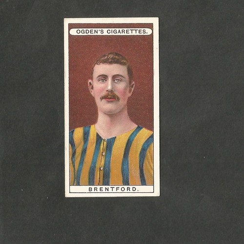 Cigarette card ogdens football - card,