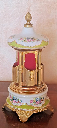 Carousel ceramic cigarette