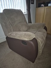 Reclining Chair By Homcom.   