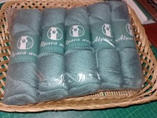 ALPACA WOOL-GREEN