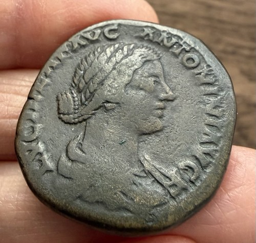 Roman lucilla wife of lucius - roman.,