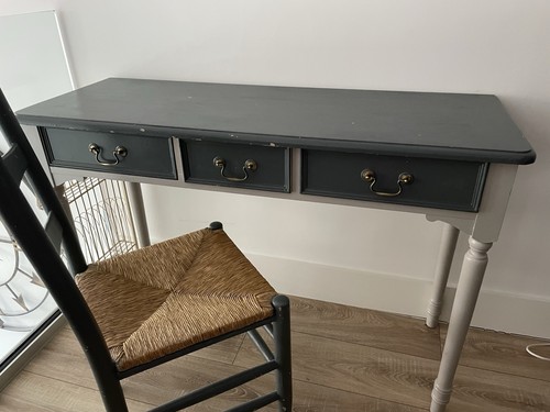 Laura ashley table - laura,