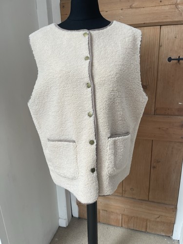 Chalk fleece gilet one size - chalk,